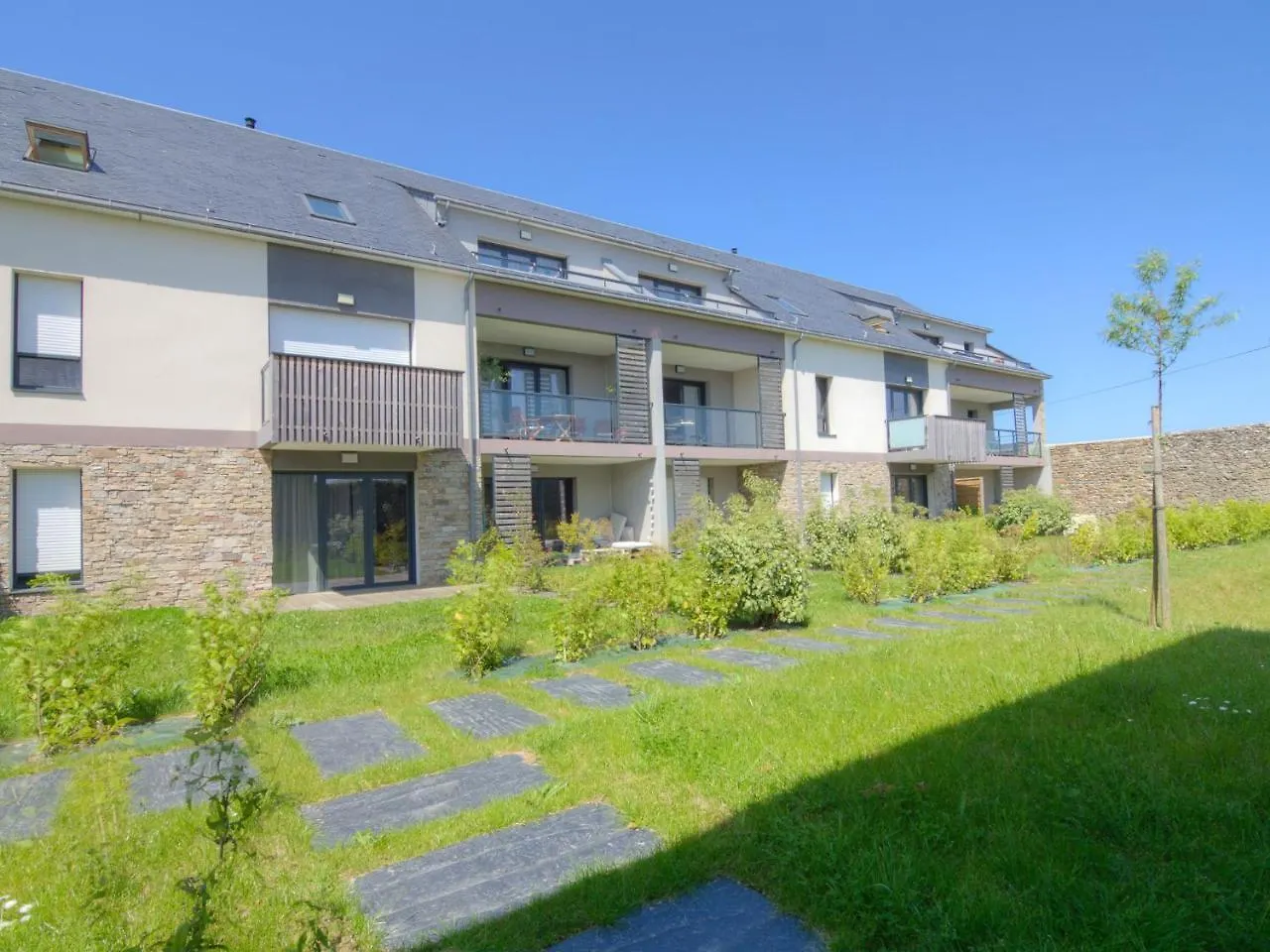 Apartment Le Clos Bastille By Interhome Saint-Malo